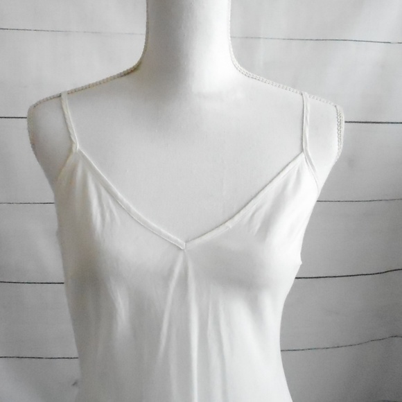 *SOLD* Size 6 Banana Republic Cotton Slip - Picture 2 of 8